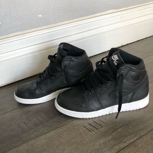 Nikes high top Air Force